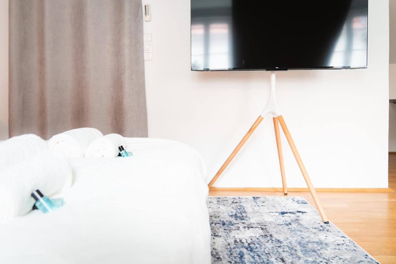 Ferienwohnung Comfy Downtown Loft - Self Check-In - Centre Of Graz Exterior foto